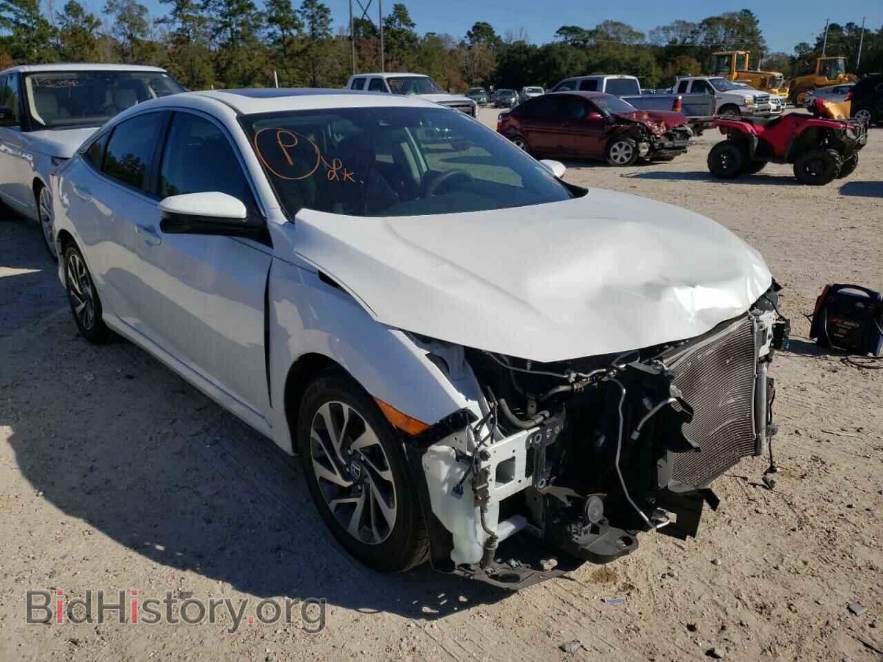 Фотография 19XFC2F86JE024659 - HONDA CIVIC 2018