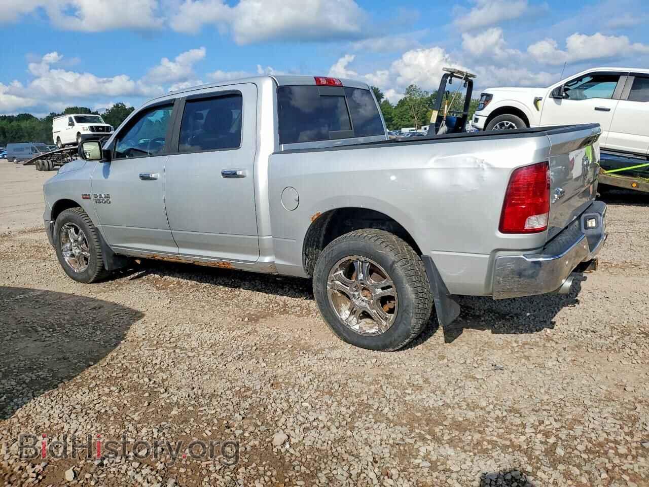 2016 RAM 1500 - VIN: 3C6RR7LT8GG389253 - Photo 2