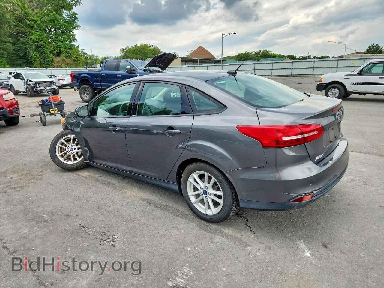 2017 FORD FOCUS - VIN: 1FADP3F2XHL326542 - Photo 2