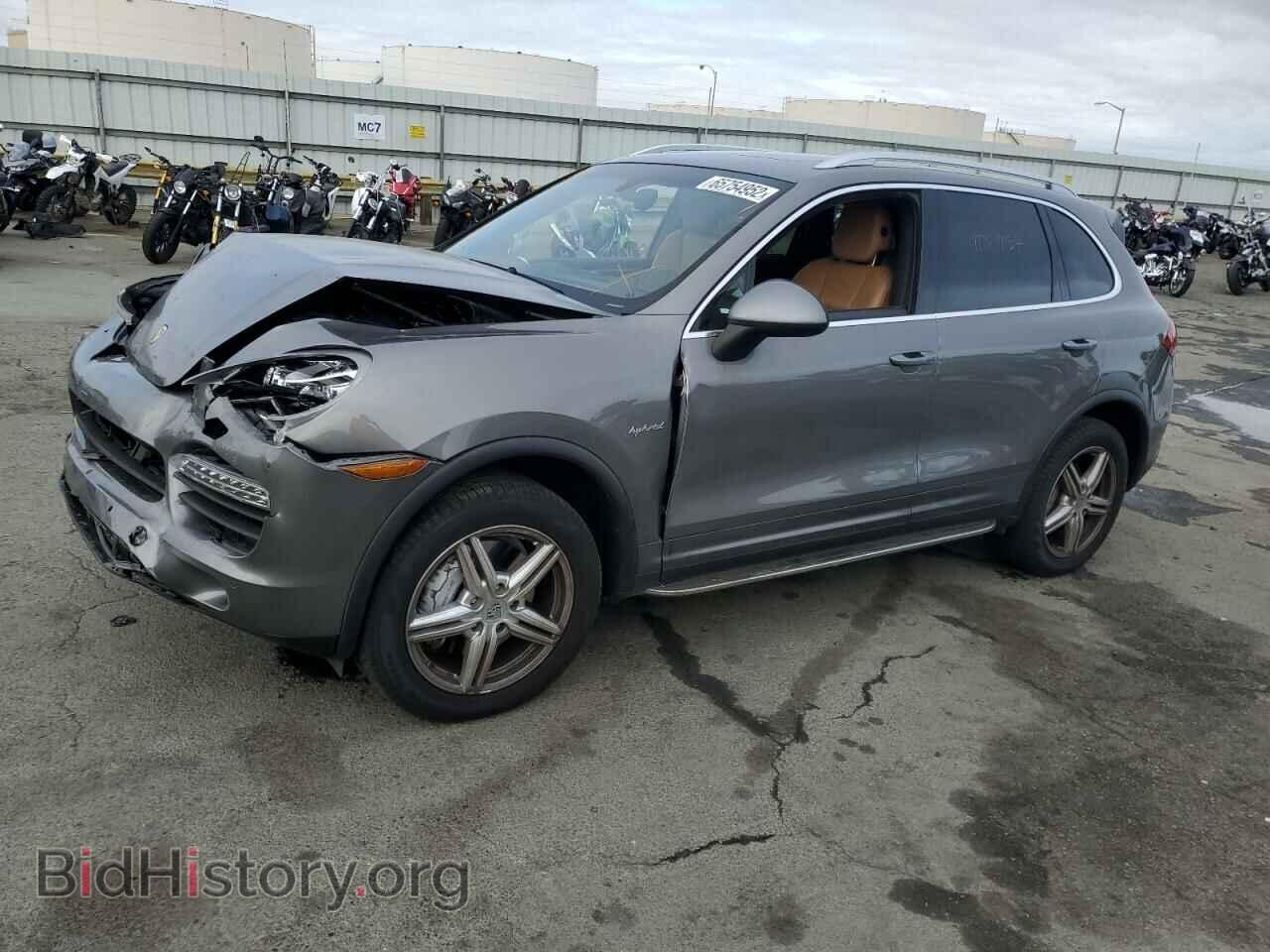 2011 PORSCHE CAYENNE - VIN: WP1AE2A27BLA94461 - Фото 2