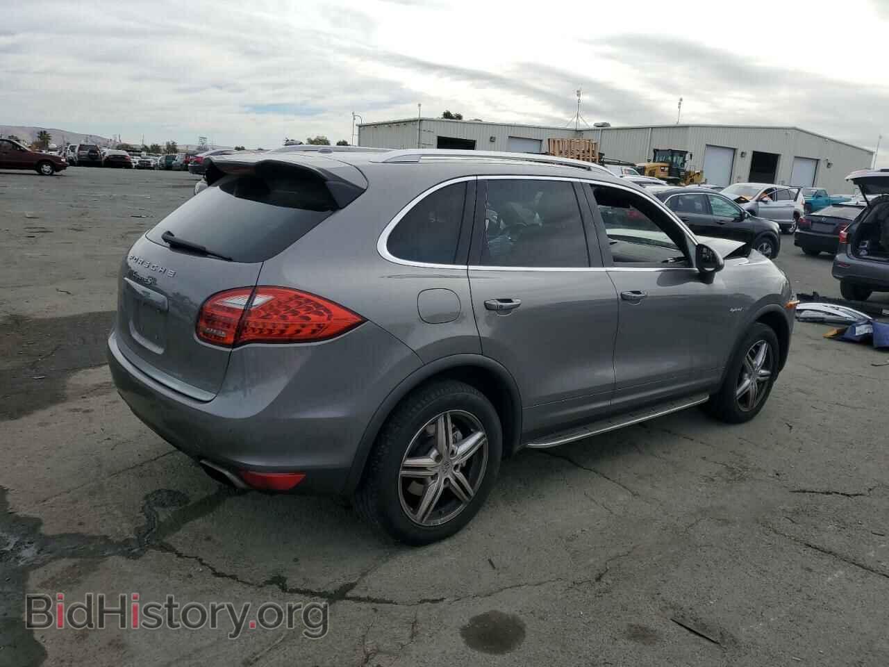 2011 PORSCHE CAYENNE - VIN: WP1AE2A27BLA94461 - Фото 4