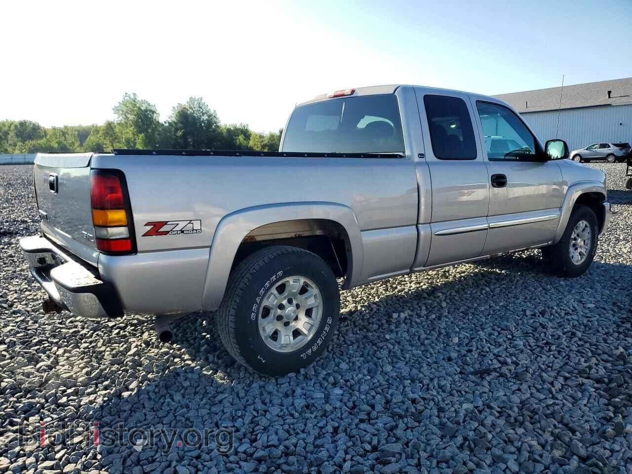 2005 GMC SIERRA - VIN: 1GTEK19Z25Z175408 - Фото 3