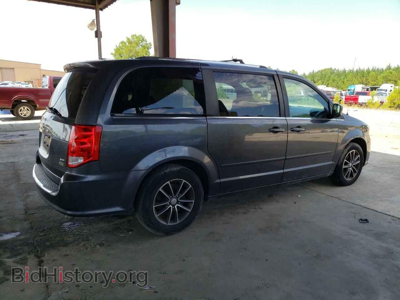 2017 DODGE CARAVAN - VIN: 2C4RDGCG9HR824528 - Фото 3