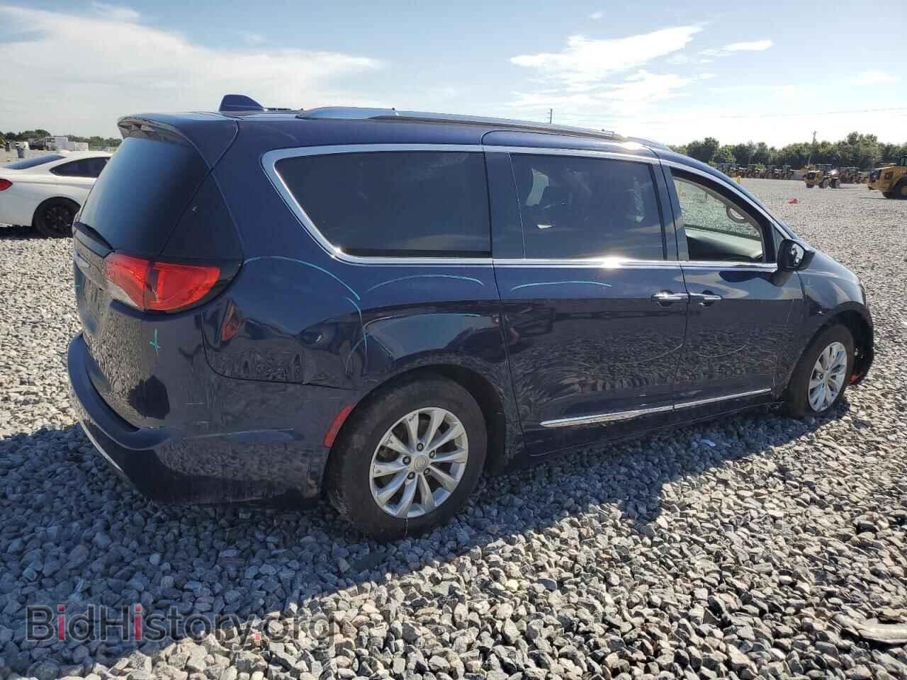 2018 CHRYSLER PACIFICA - VIN: 2C4RC1BG4JR279815 - Фото 3