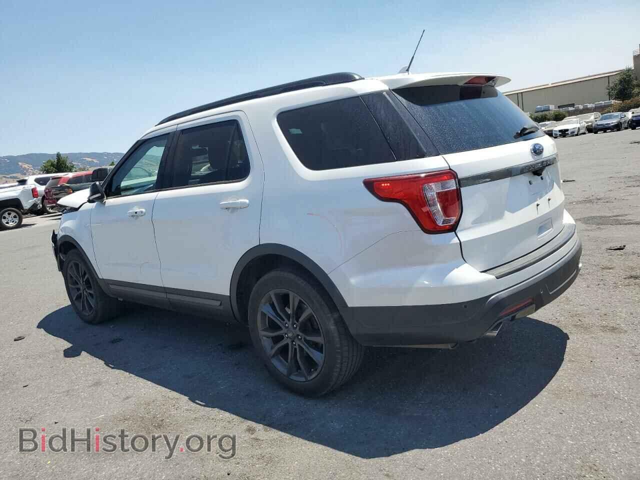 2018 FORD EXPLORER - VIN: 1FM5K8D85JGB44713 - Фото 2