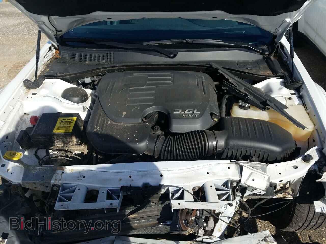 2016 CHRYSLER 300 - VIN: 2C3CCABG7GH238720 - Фото 7