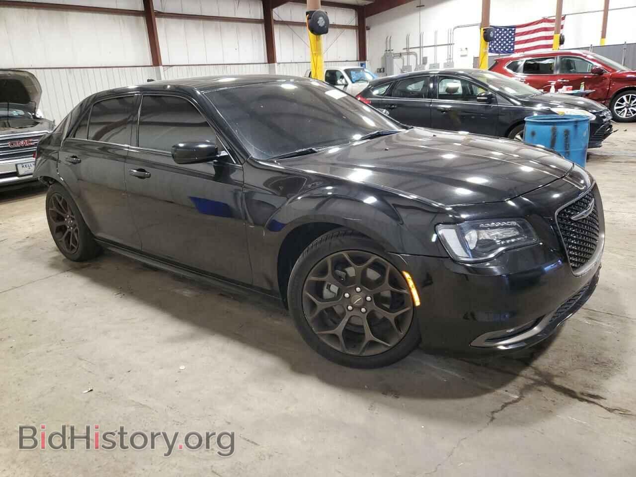 2018 CHRYSLER 300 - VIN: 2C3CCABG8JH190782 - Фото 4