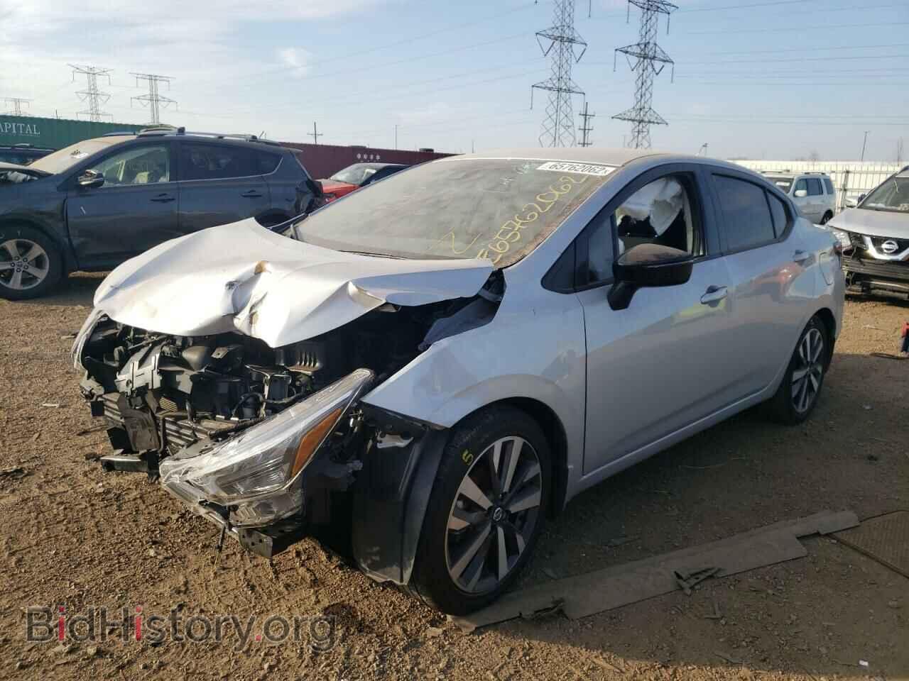 2020 NISSAN VERSA - VIN: 3N1CN8FVXLL834917 - Фото 2