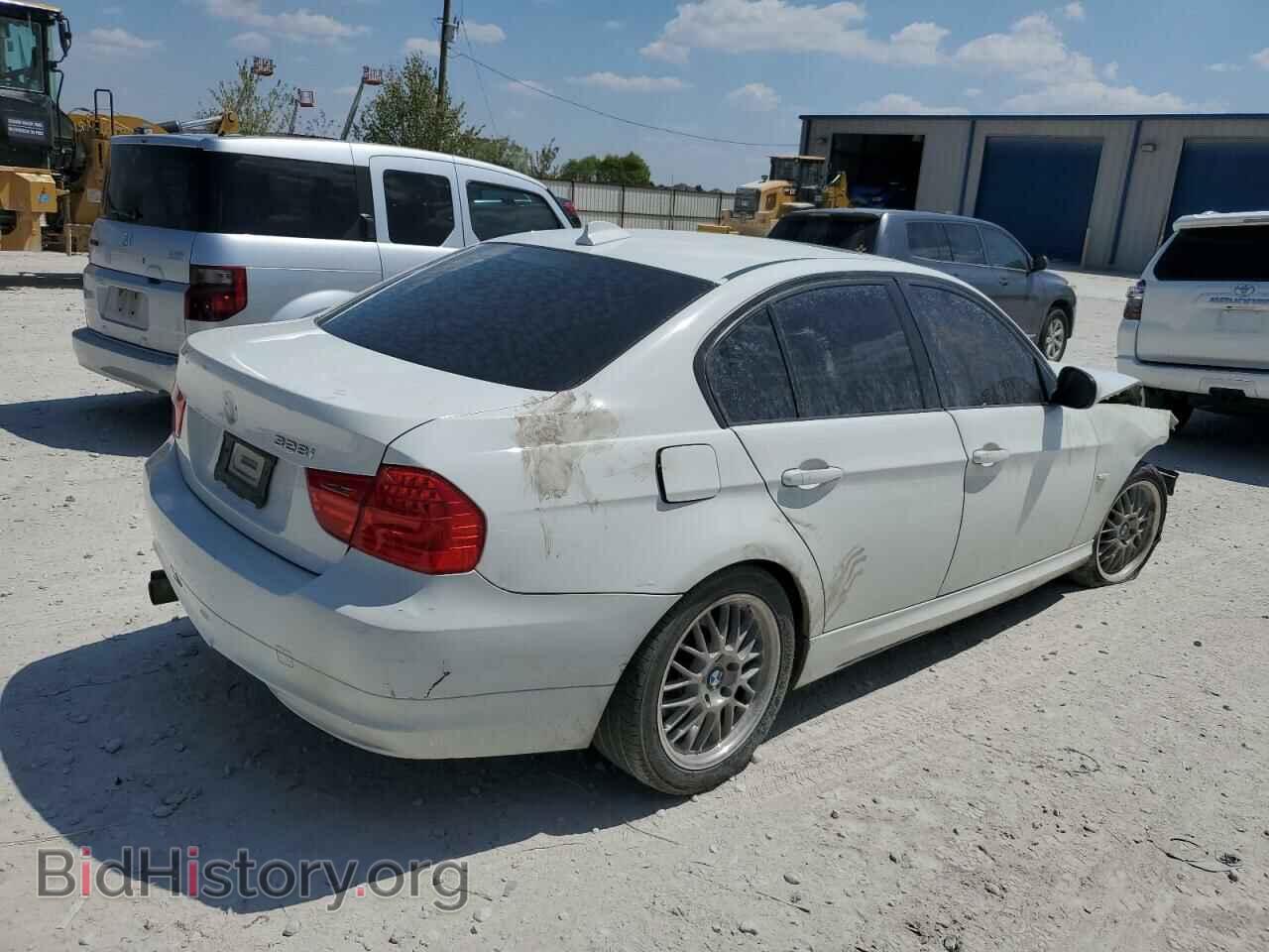 2009 BMW 3 SERIES - VIN: WBAPH73539E128401 - Фото 3