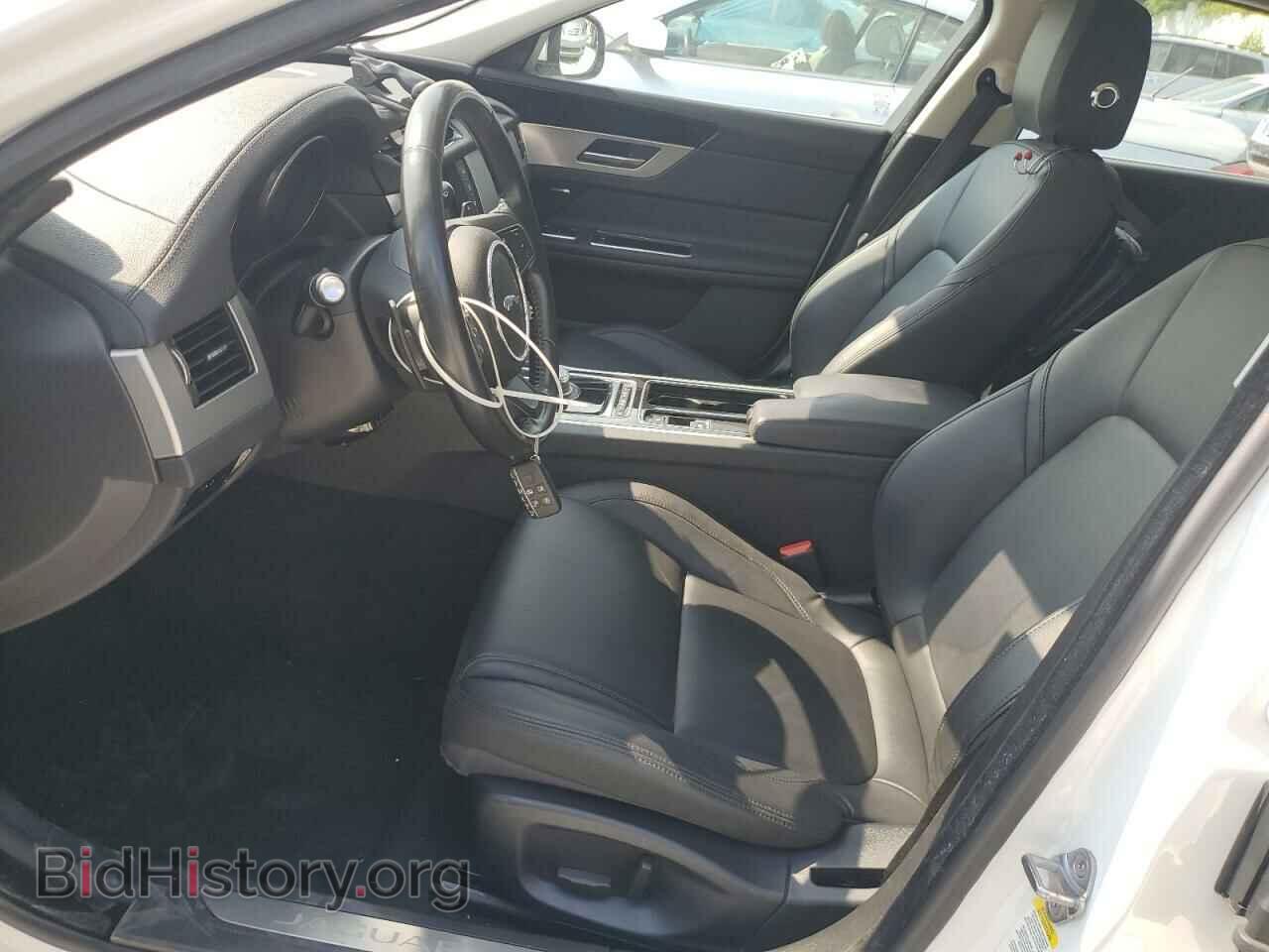 2017 JAGUAR XF - VIN: SAJBJ4BVXHCY40112 - Фото 7