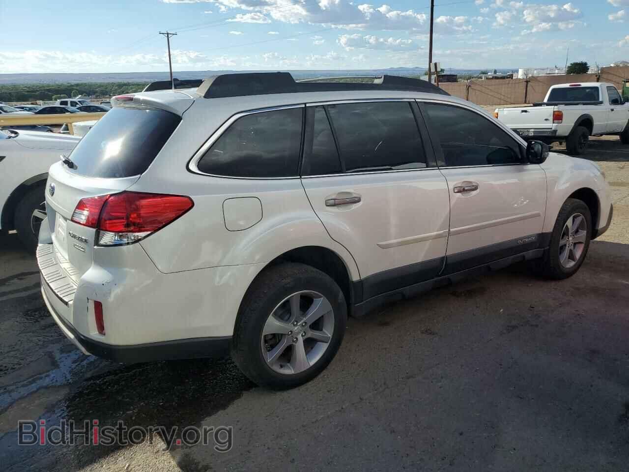 2014 SUBARU OUTBACK - VIN: 4S4BRBPC4E3276497 - Photo 3