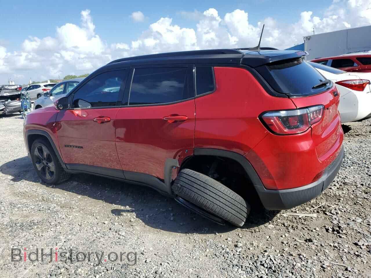 2019 JEEP COMPASS - VIN: 3C4NJCBB4KT693051 - Фото 2