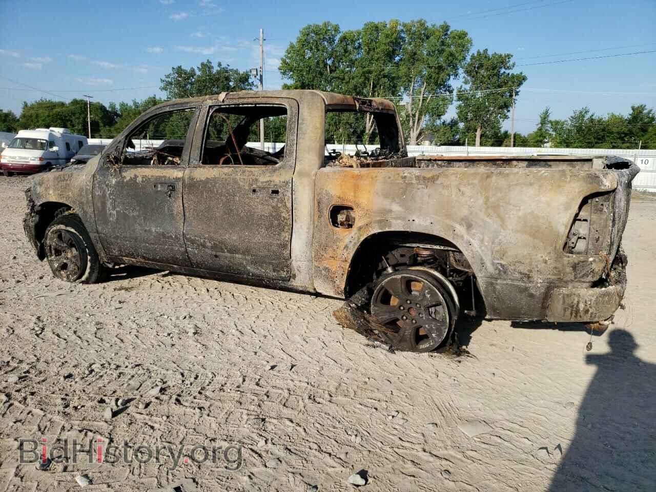 2022 RAM 1500 - VIN: 1C6SRFJT2NN263702 - Фото 2