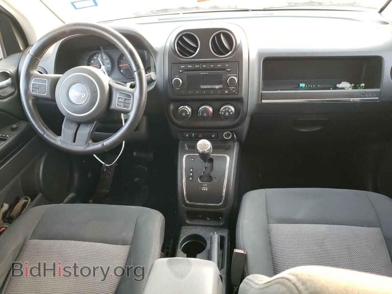 2011 JEEP COMPASS - VIN: 1J4NT1FA8BD139723 - Фото 8