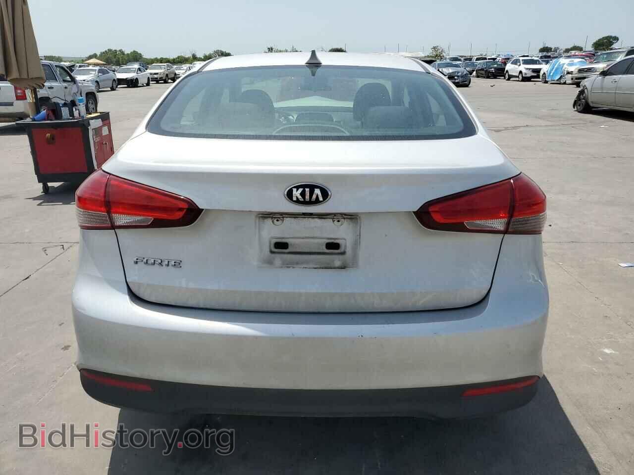 2017 KIA FORTE - VIN: 3KPFL4A76HE133000 - Фото 6