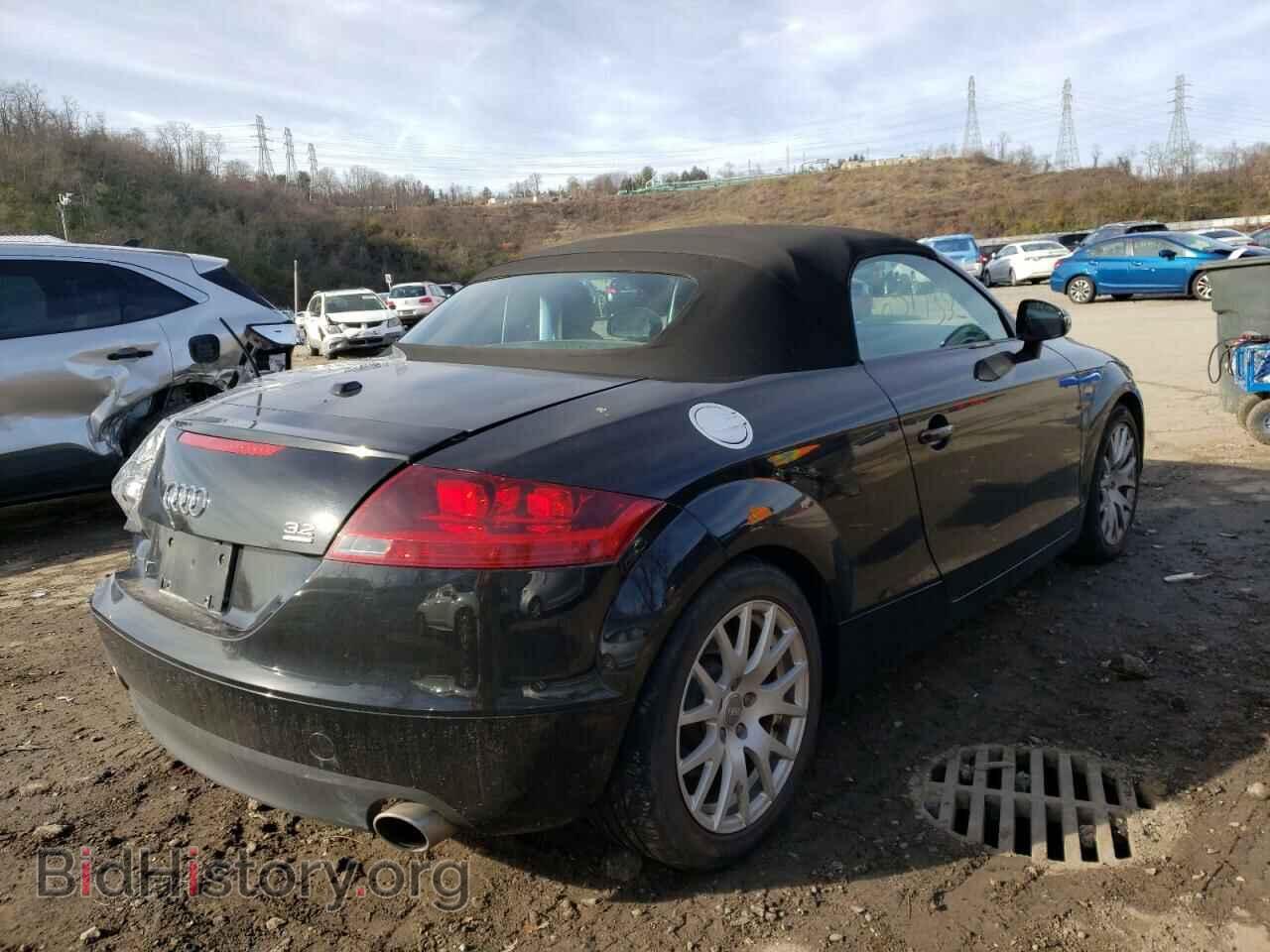 2008 AUDI TT - VIN: TRURD38J981030197 - Фото 4