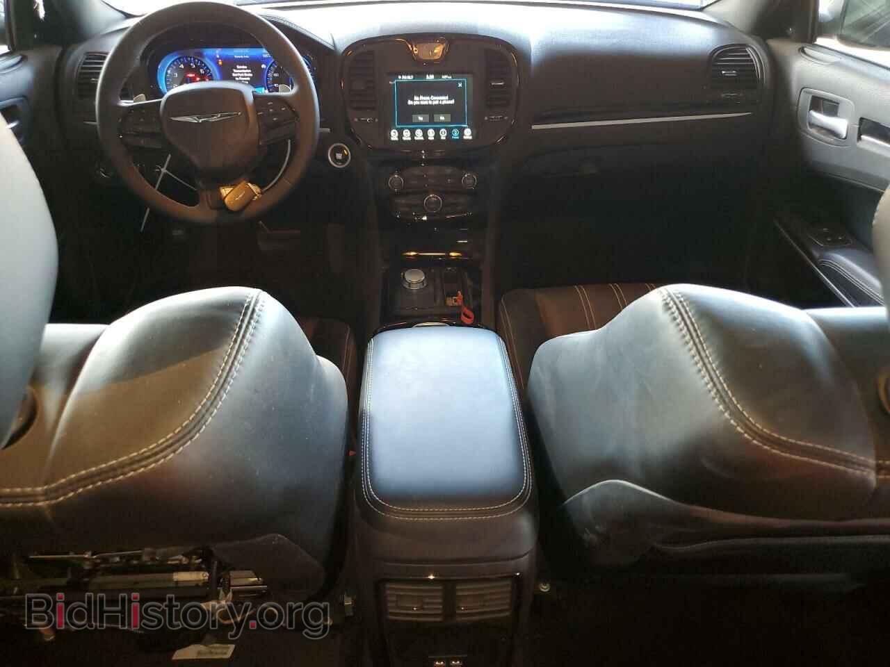 2023 CHRYSLER 300 - VIN: 2C3CCABG2PH637129 - Фото 8