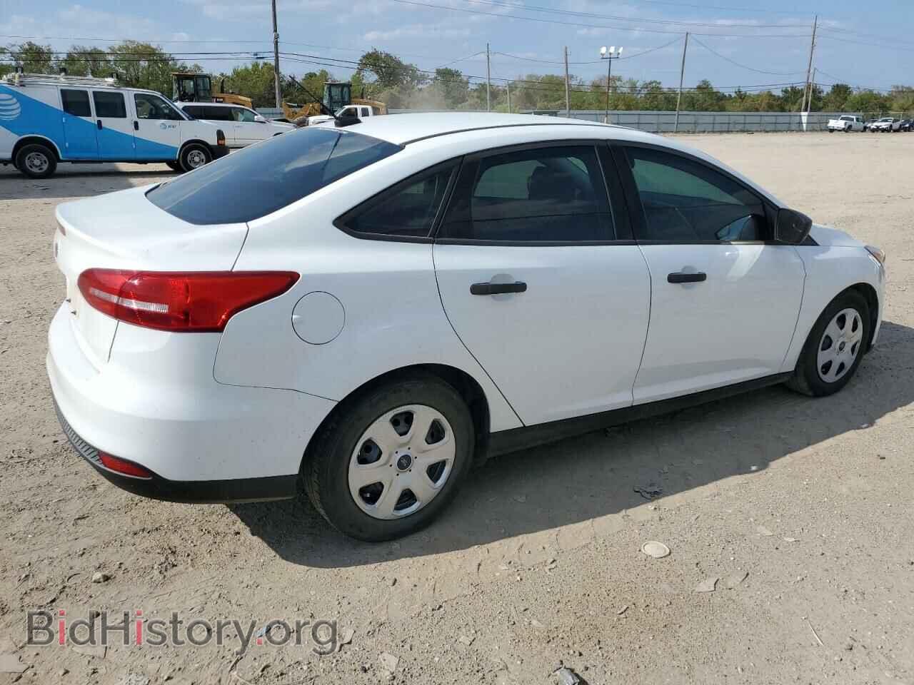 2018 FORD ALL Models - VIN: 1FADP3E21JL286939 - Фото 3