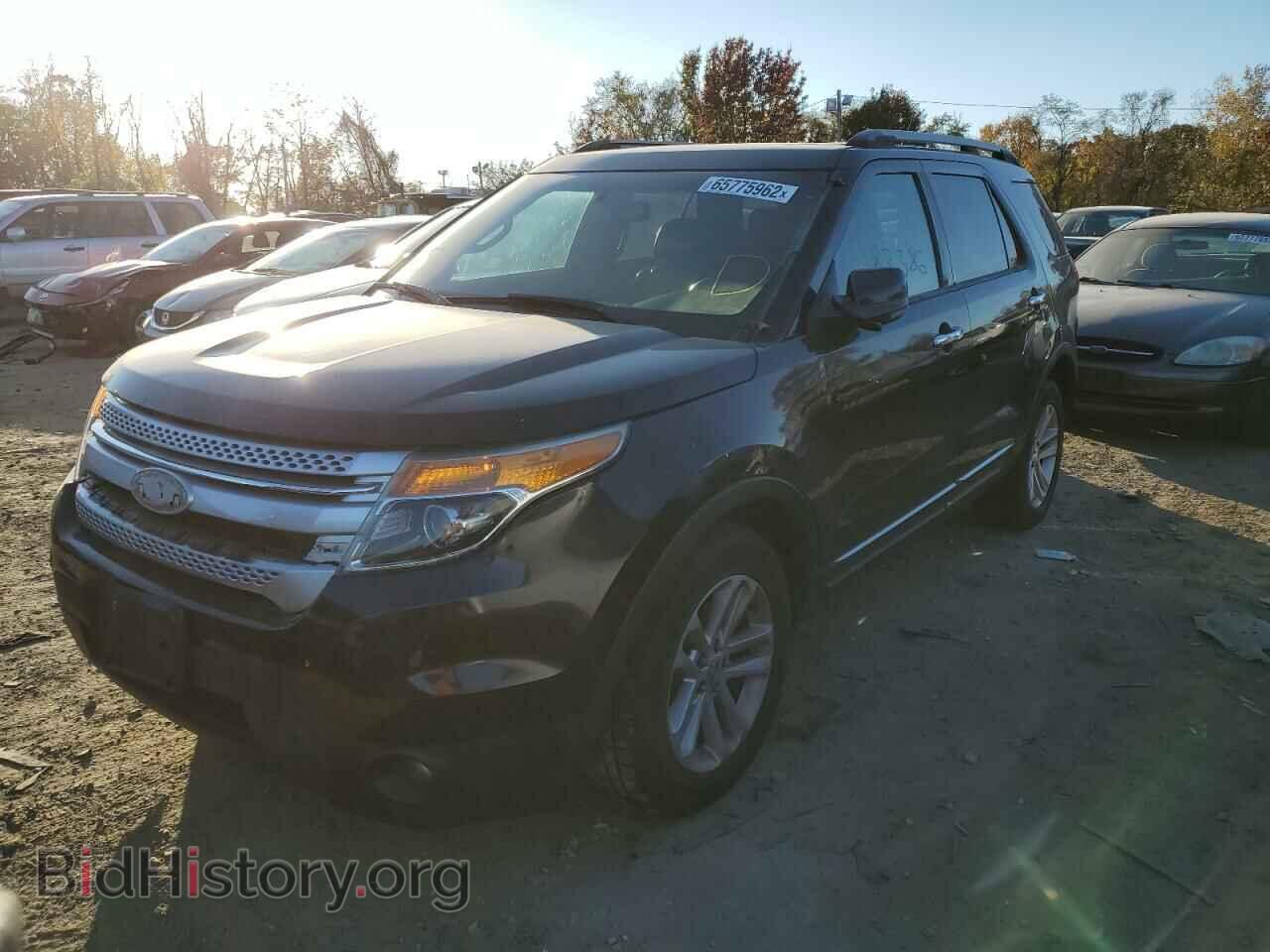 2011 FORD EXPLORER - VIN: 1FMHK8D89BGA63051 - Фото 2
