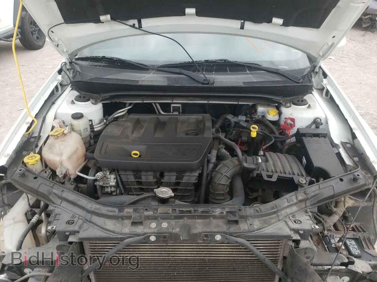 2014 CHRYSLER 200 - VIN: 1C3CCBABXEN238145 - Фото 7