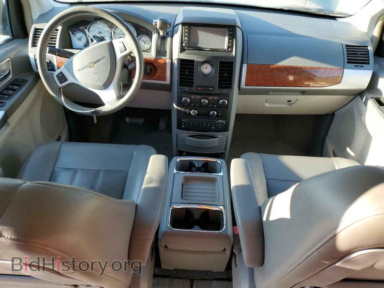 2008 CHRYSLER MINIVAN - VIN: 2A8HR54P28R701520 - Фото 8