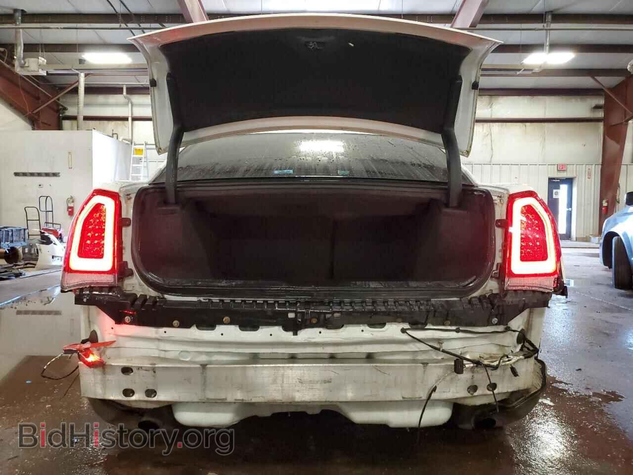 2018 CHRYSLER 300 - VIN: 2C3CCAGG3JH160629 - Фото 6