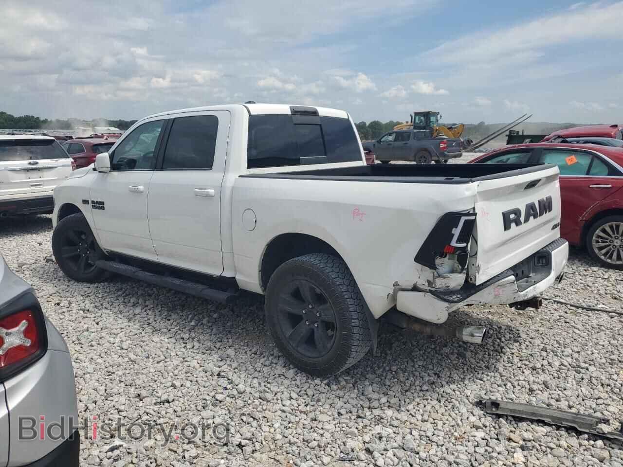 2017 RAM 1500 - VIN: 1C6RR7MT1HS801618 - Фото 2