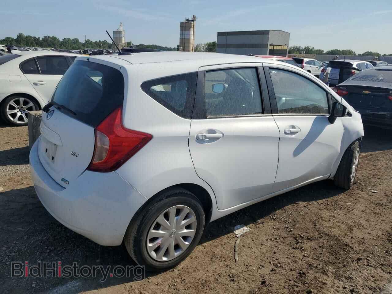 2016 NISSAN VERSA - VIN: 3N1CE2CP6GL363437 - Фото 3