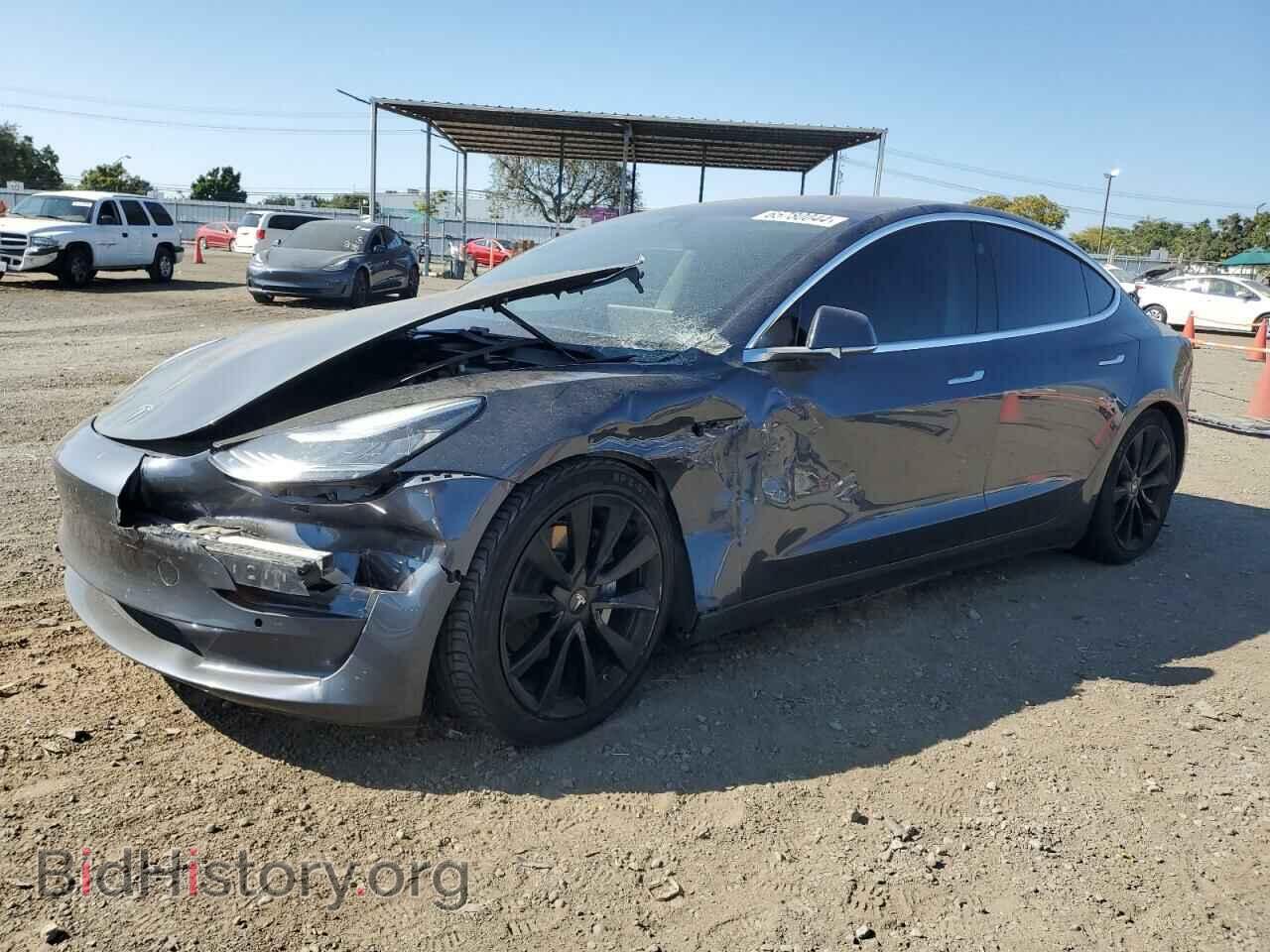 Фотография 5YJ3E1EA1JF163359 - TESLA MODEL 3 2018