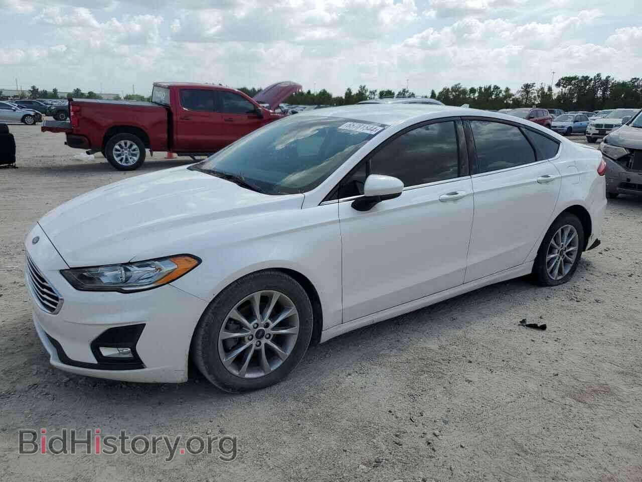Photo 3FA6P0HD2LR256776 - FORD FUSION 2020
