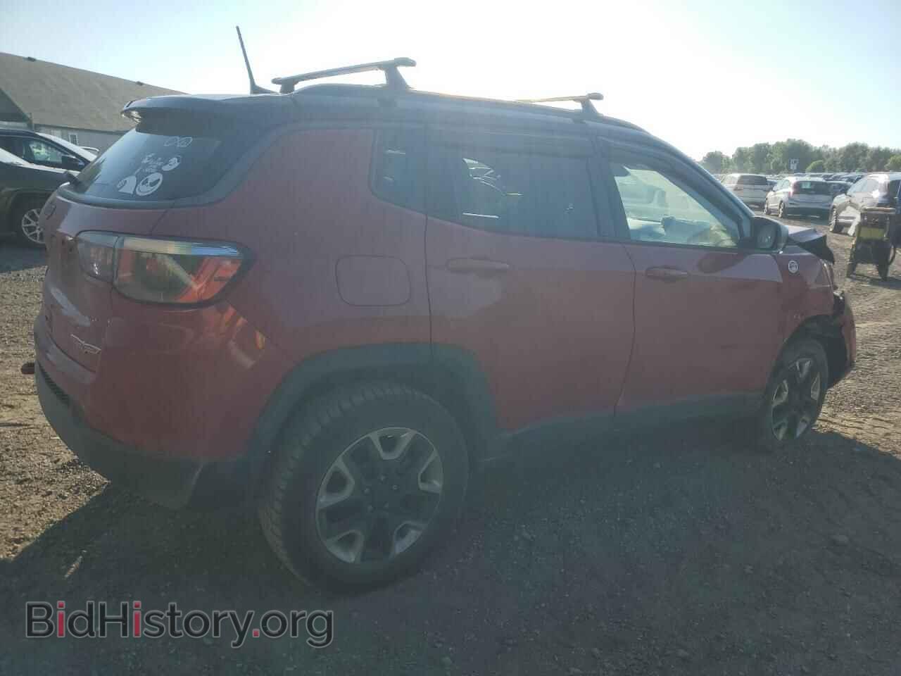 2018 JEEP COMPASS - VIN: 3C4NJDDB1JT129746 - Фото 3