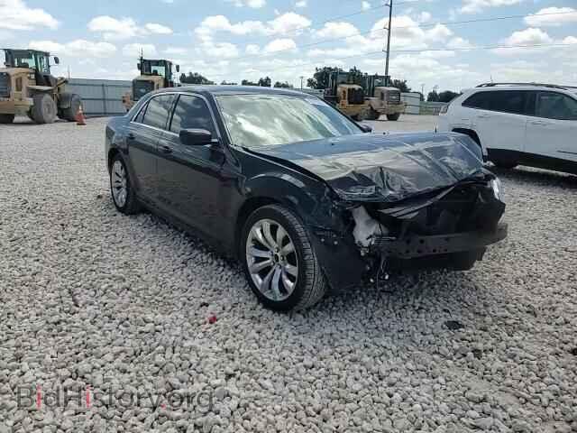 2018 CHRYSLER 300 - VIN: 2C3CCAAG2JH191430 - Фото 14