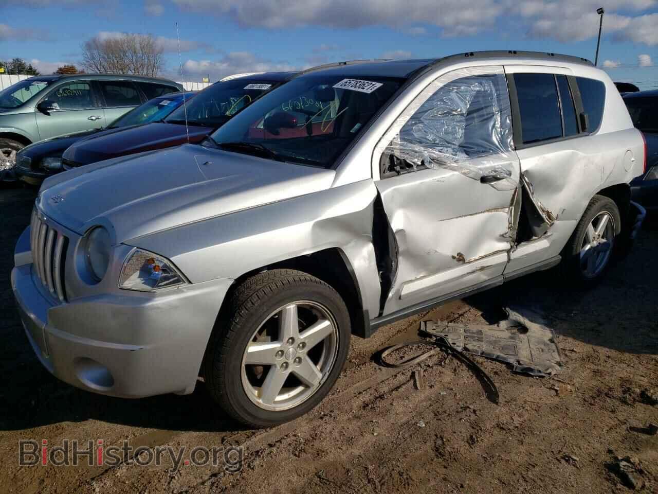 2009 JEEP COMPASS - VIN: 1J4FT57B49D119515 - Photo 2