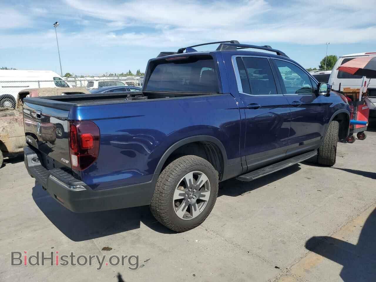 2017 HONDA RIDGELINE - VIN: 5FPYK3F60HB011692 - Фото 3