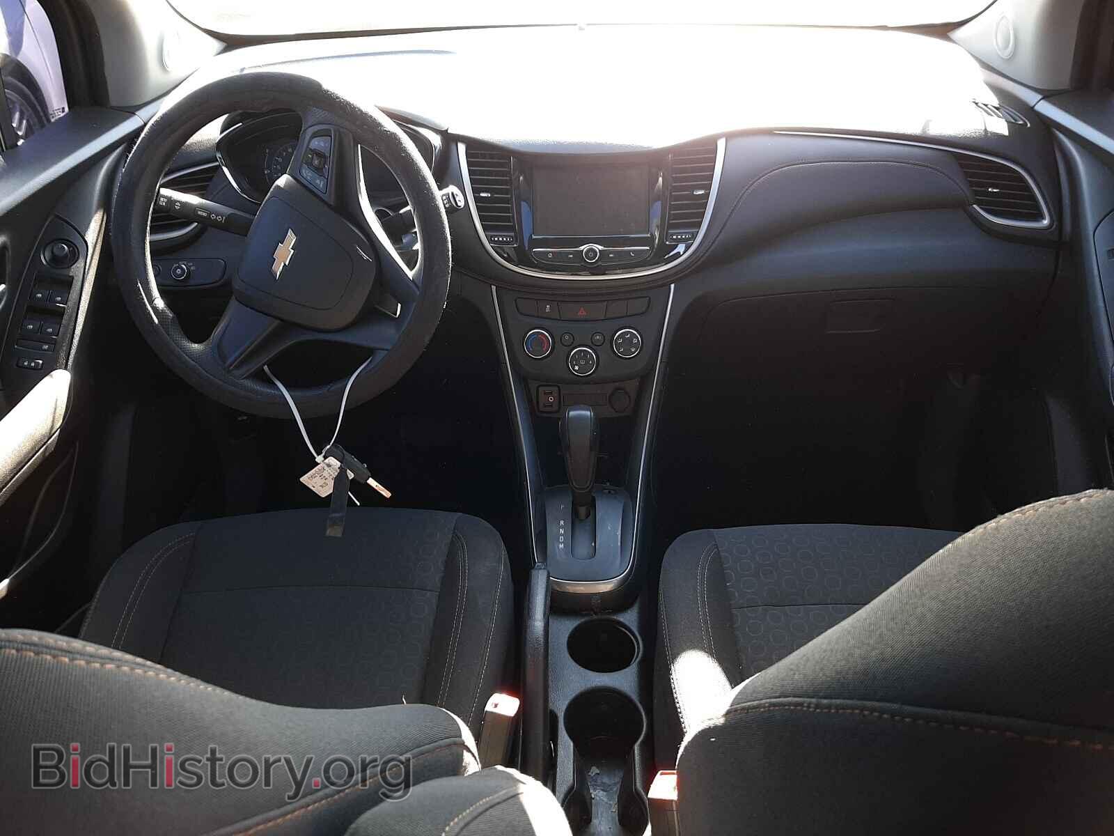 2017 CHEVROLET TRAX - VIN: 3GNCJKSBXHL226413 - Фото 9