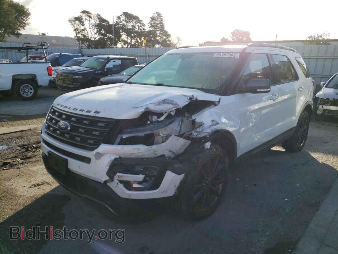 2017 FORD EXPLORER - VIN: 1FM5K8D80HGD42738 - Фото 2