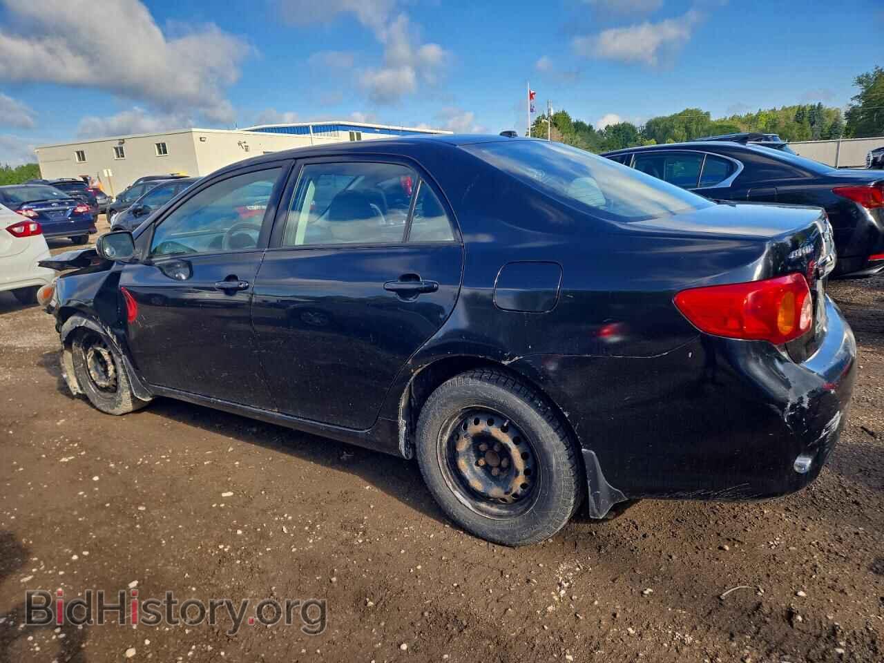 2010 Toyota COROLLA (VIN 2T1BU4EEXAC370095) — фото 2 из 12