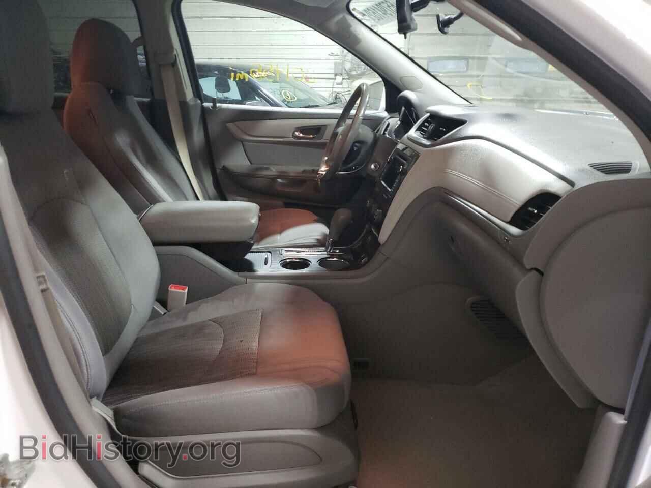 2017 CHEVROLET TRAVERSE - VIN: 1GNKVGKD4HJ263365 - Фото 5