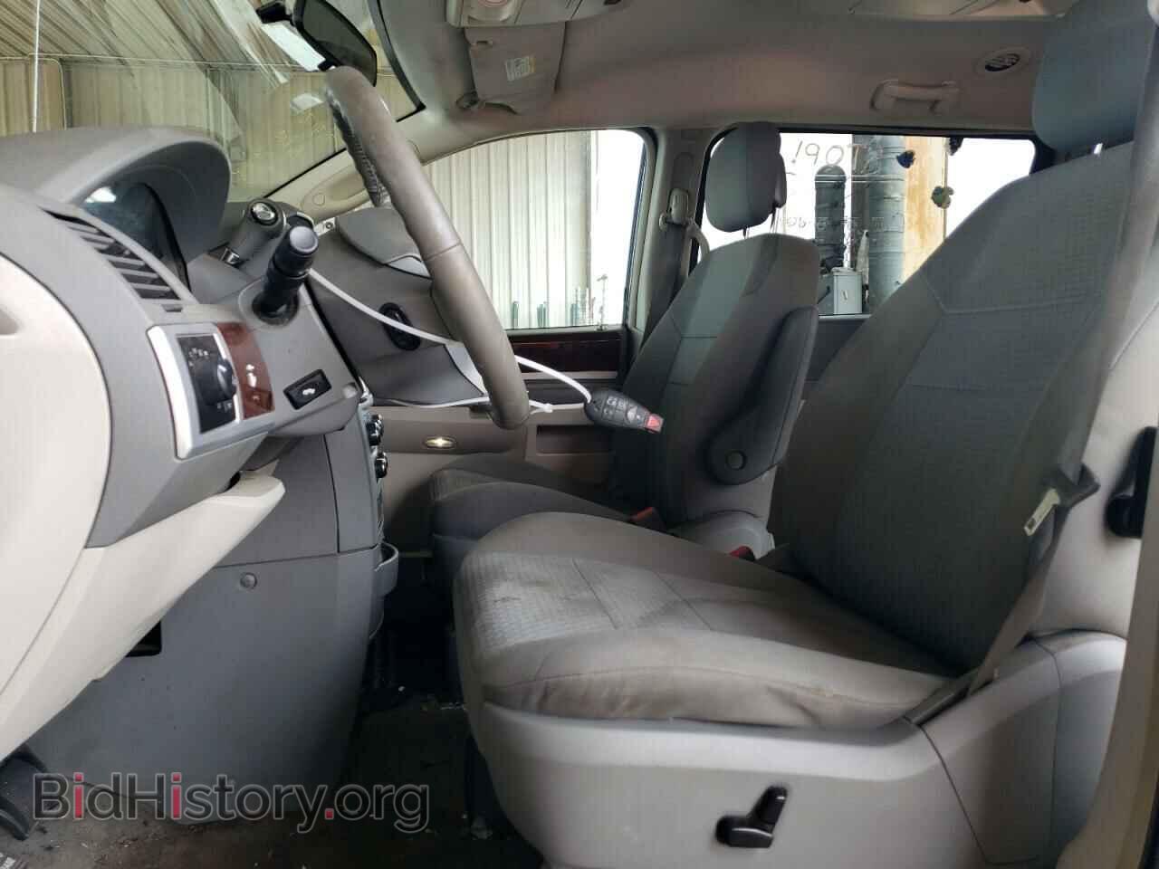 2010 CHRYSLER MINIVAN - VIN: 2A4RR5D19AR457128 - Фото 7