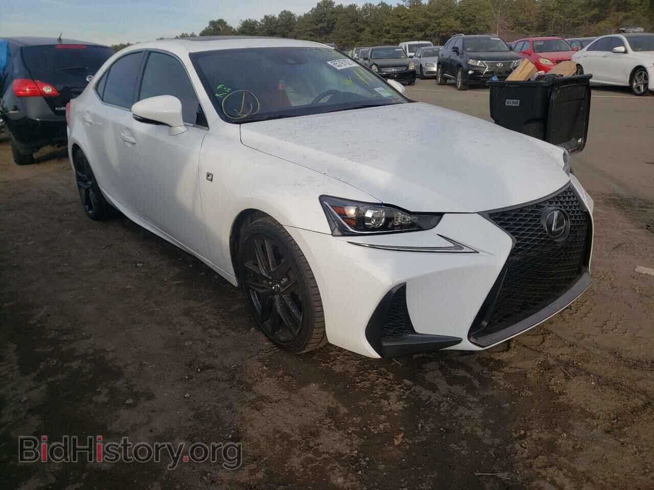 Photo JTHBA1D2XH5058699 - LEXUS IS 2017
