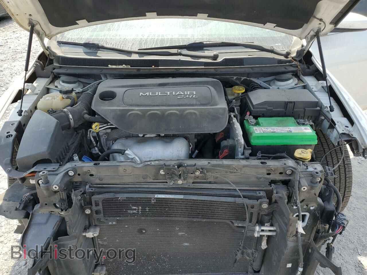 2016 CHRYSLER 200 - VIN: 1C3CCCAB0GN131145 - Фото 11