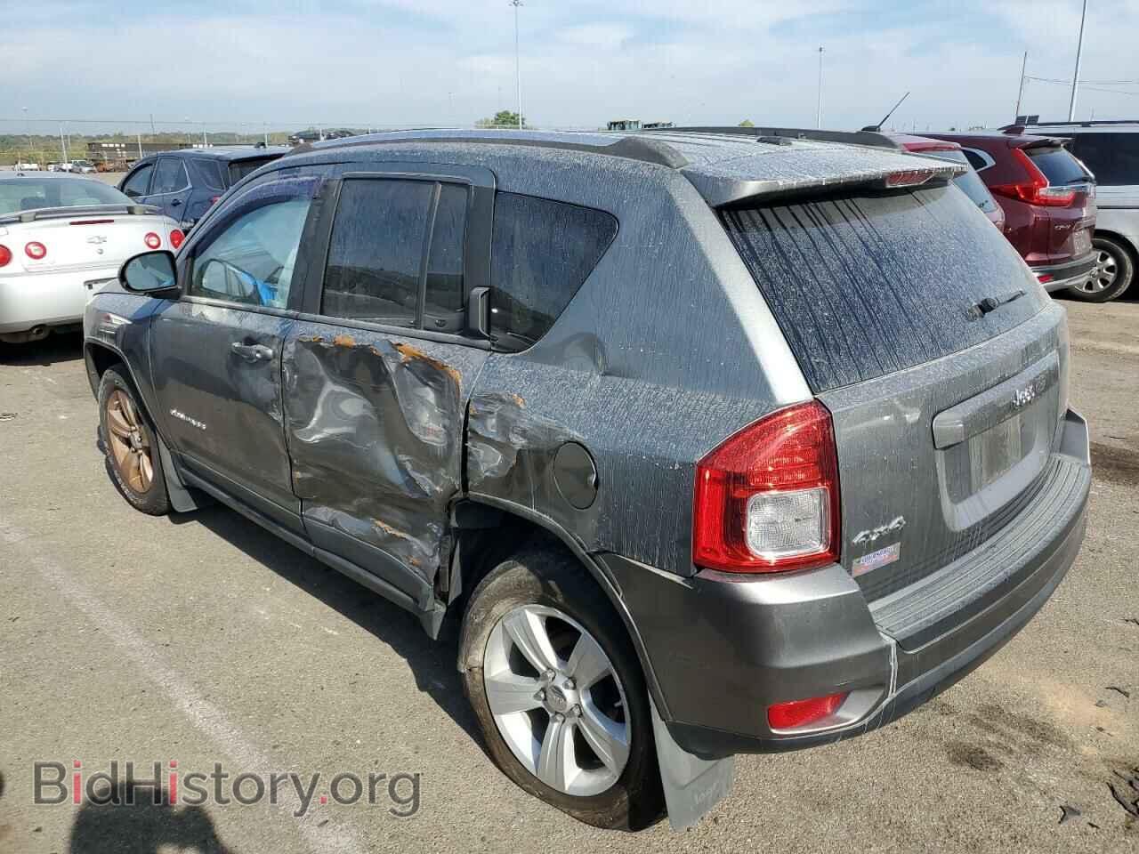 2011 JEEP COMPASS - VIN: 1J4NF1FB1BD266605 - Photo 2