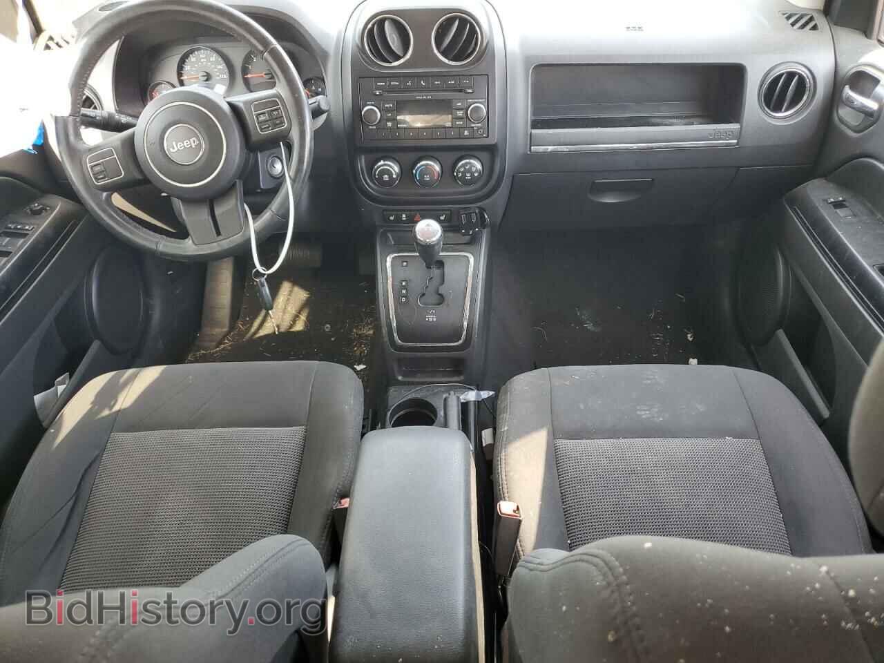 2011 JEEP COMPASS - VIN: 1J4NF1FB1BD266605 - Photo 8