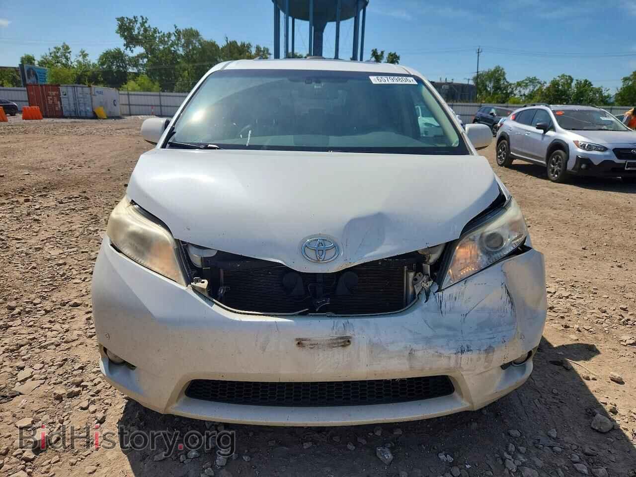 2011 TOYOTA SIENNA - VIN: 5TDDK3DC3BS029025 - Фото 5