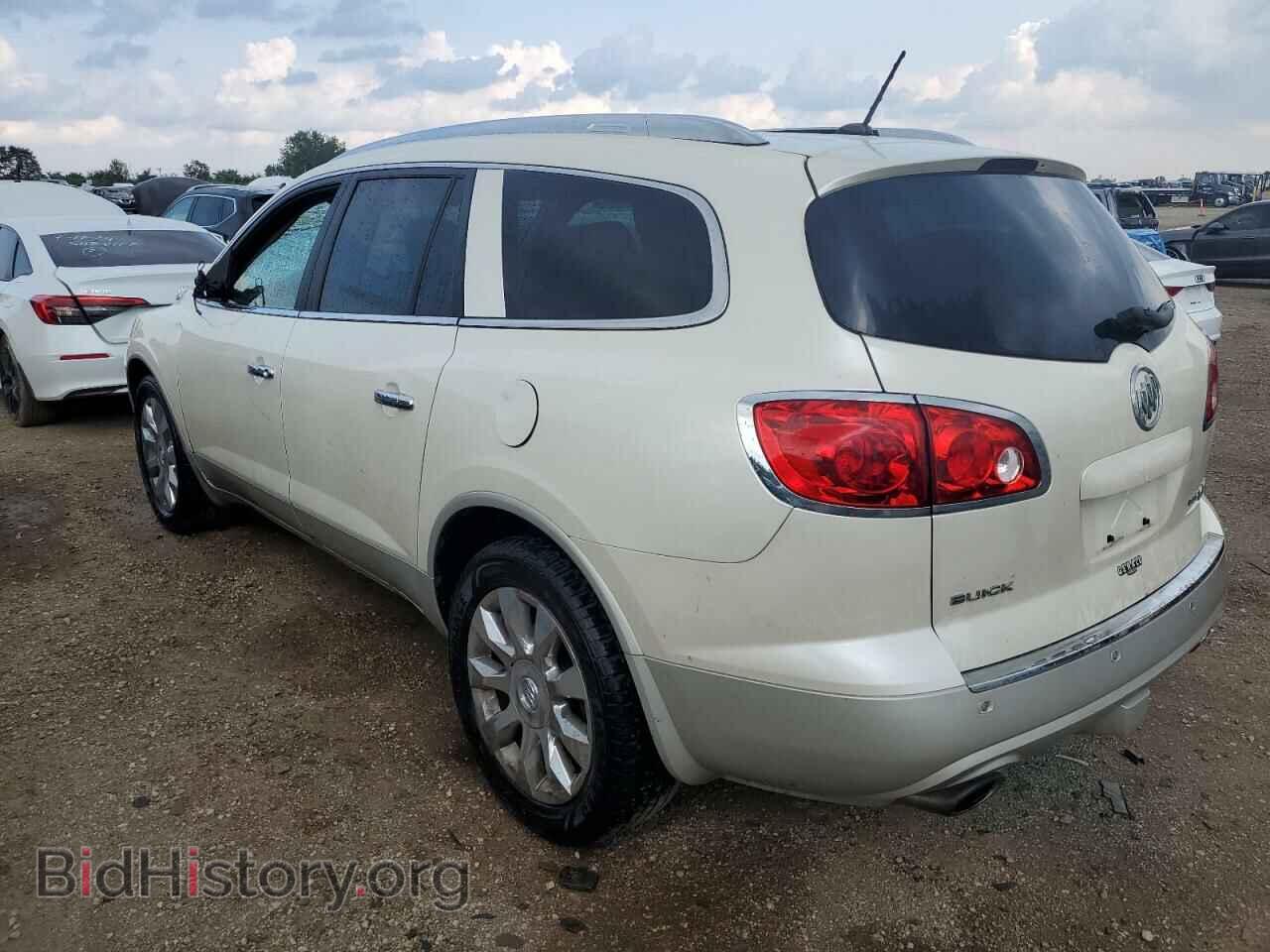 2011 BUICK ENCLAVE - VIN: 5GAKRCED8BJ258986 - Фото 2