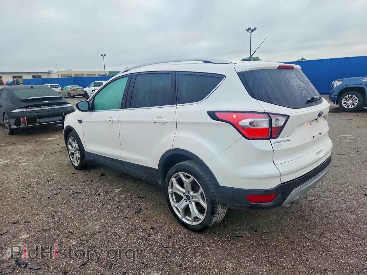 2017 FORD ESCAPE - VIN: 1FMCU0J97HUE84571 - Фото 2