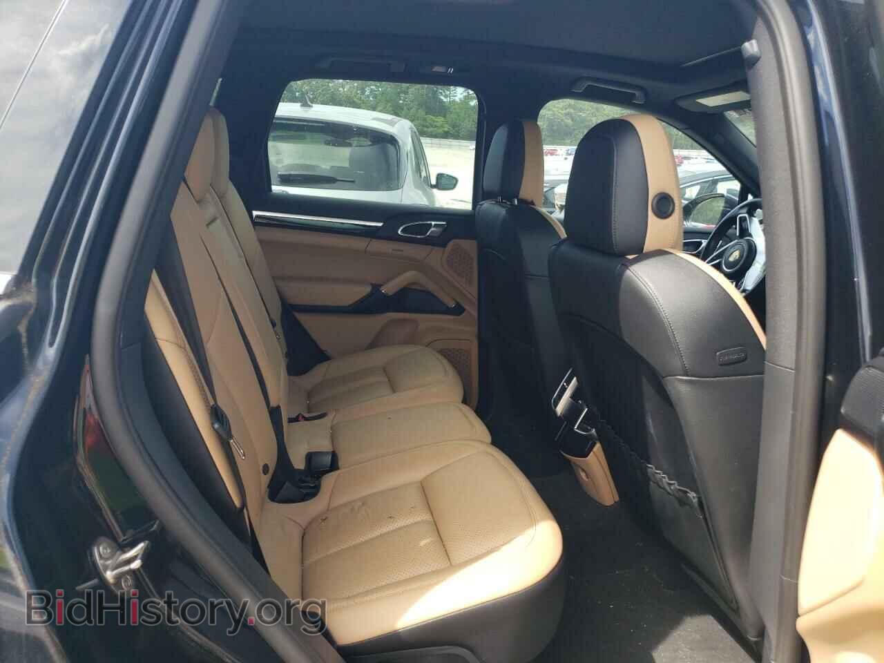 2016 PORSCHE CAYENNE - VIN: WP1AE2A29GLA64269 - Фото 11