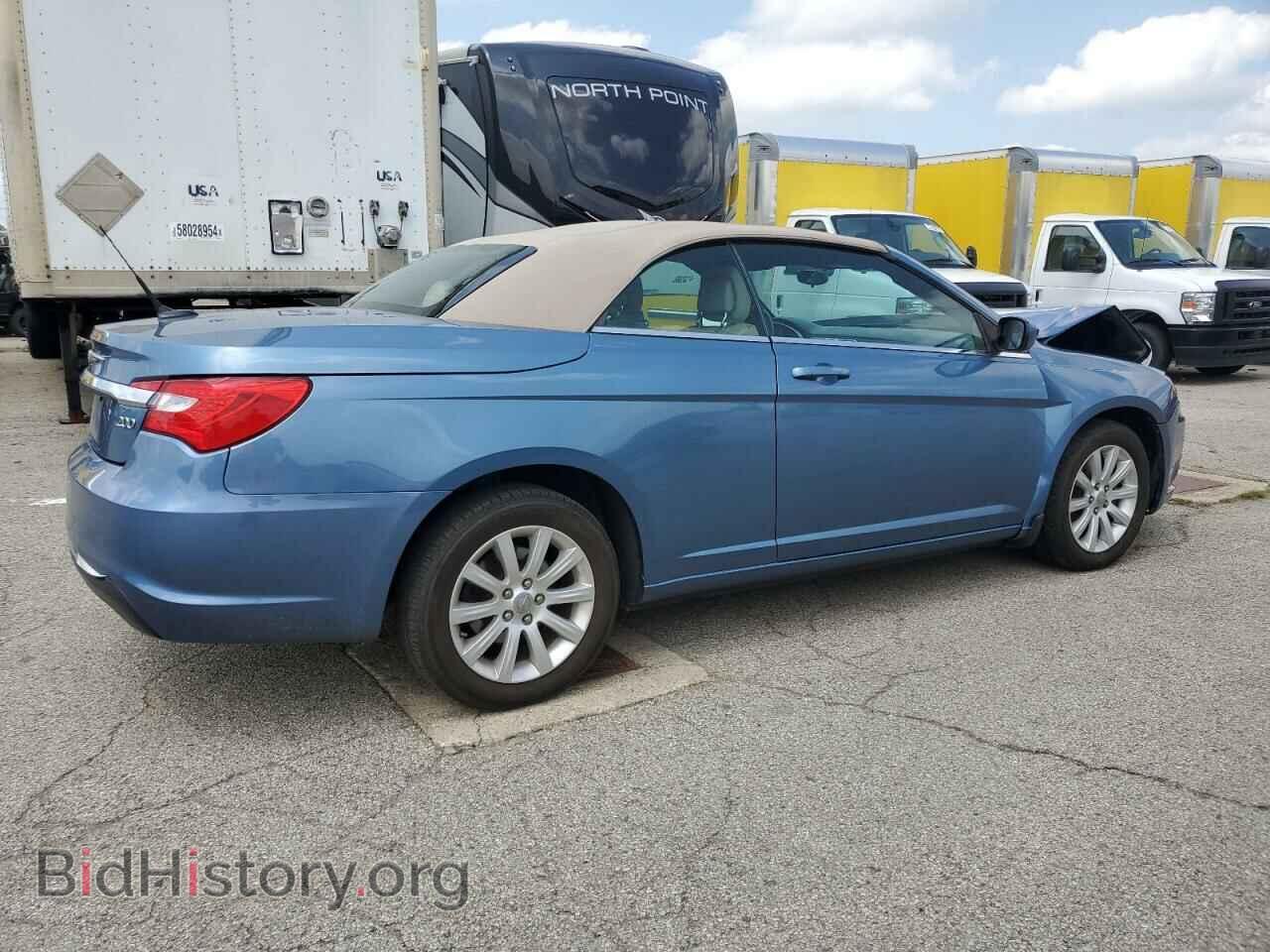 2011 CHRYSLER 200 - VIN: 1C3BC2EB9BN532542 - Фото 3