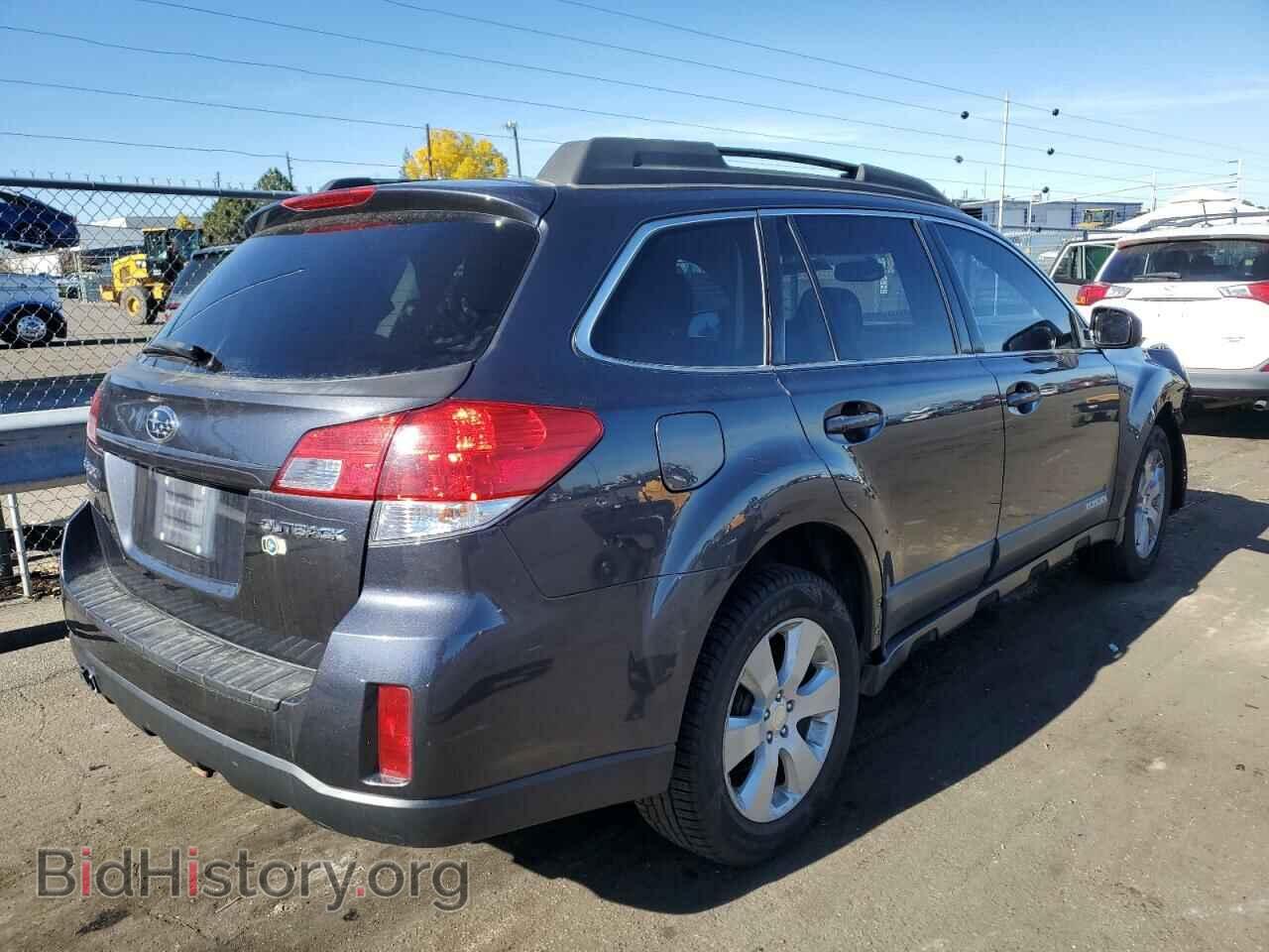 2011 SUBARU OUTBACK - VIN: 4S4BRCCC1B3380663 - Photo 4