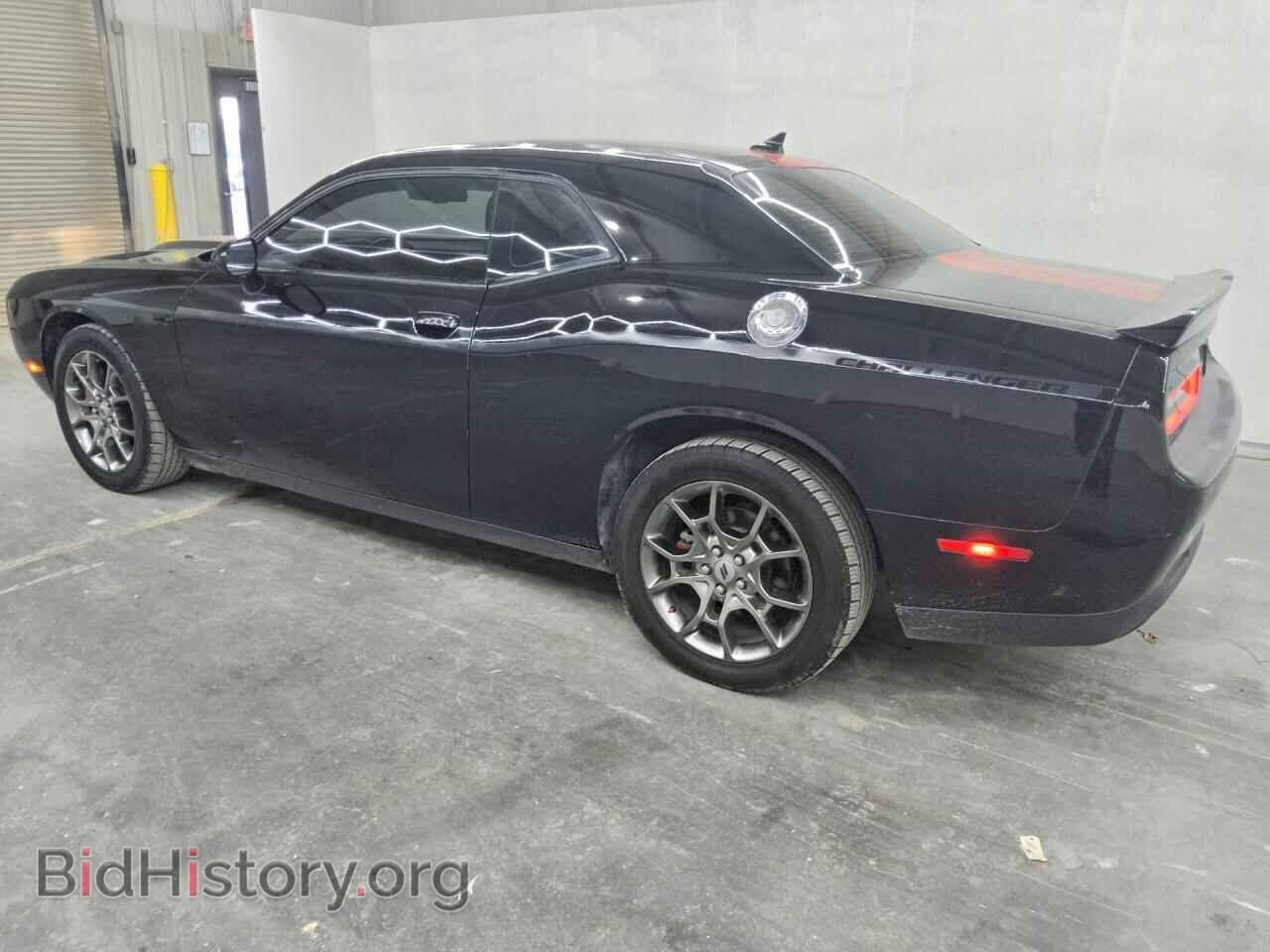 2017 DODGE CHALLENGER - VIN: 2C3CDZGG7HH589374 - Фото 2
